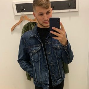 Meet your Posher, Nick